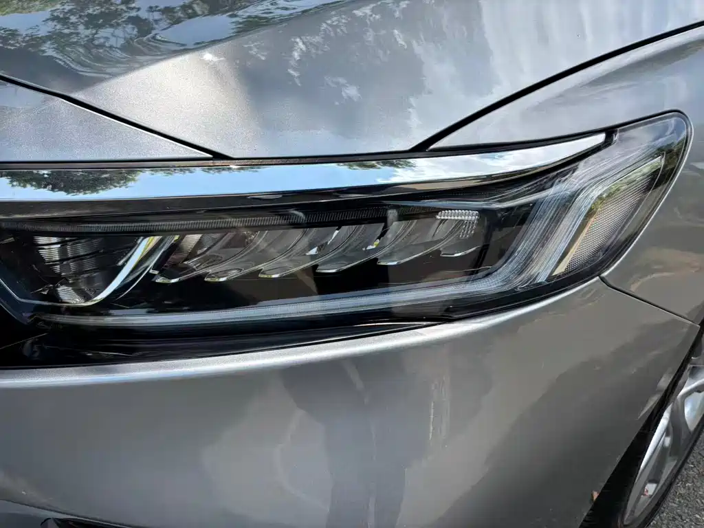 Honda Accord 2019 — фото 16