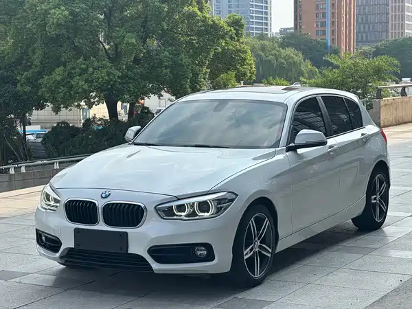 BMW 1 Series 2019