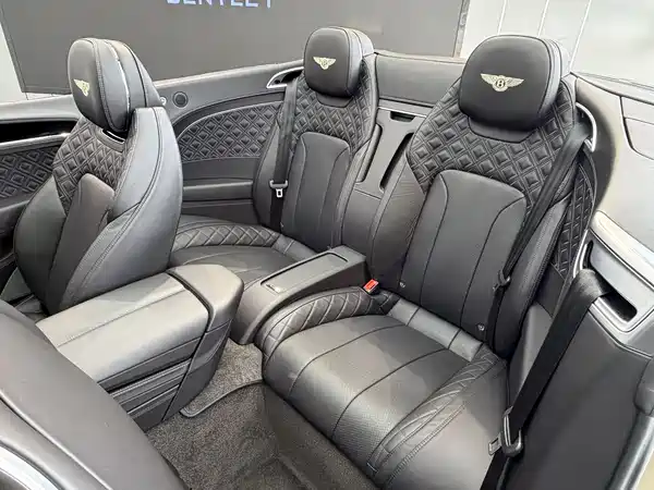 Bentley Continental 2022