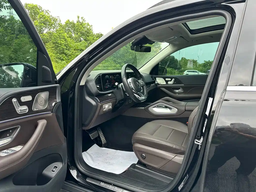 Mercedes-Benz GLS 2022 — фото 13