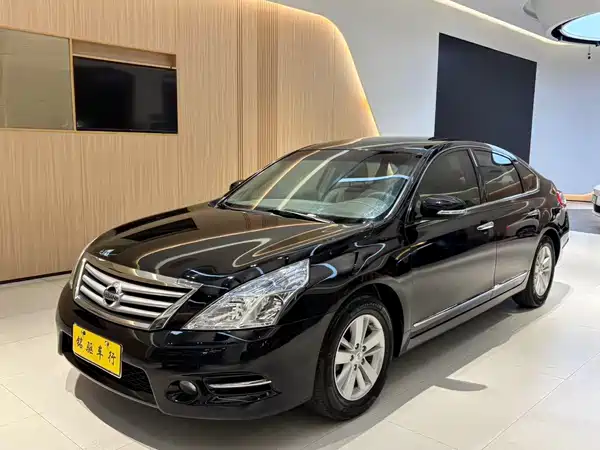 Nissan Teana 2011