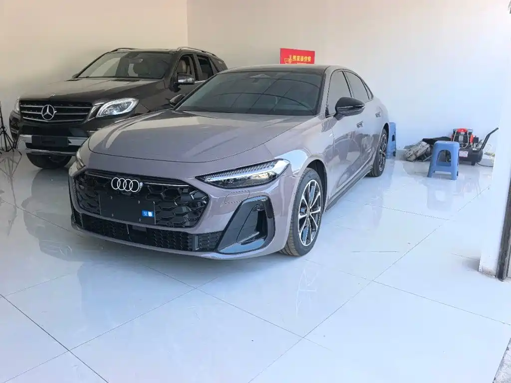 Audi A5L 2025 — фото 1