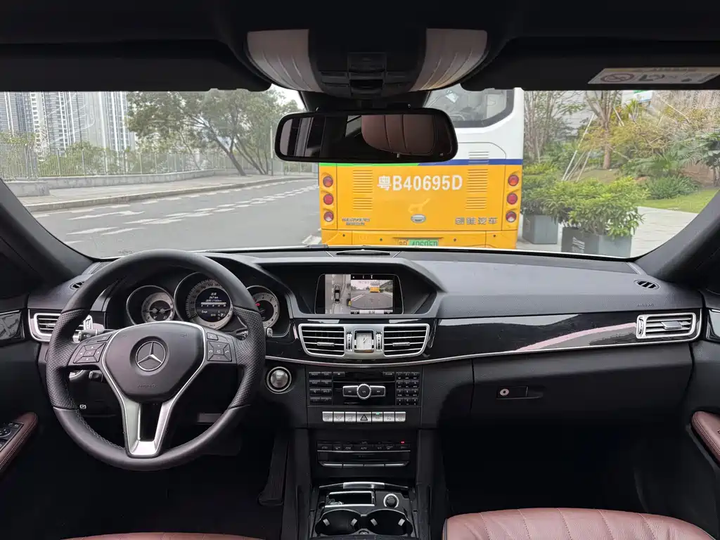 Mercedes-Benz E-Class 2014