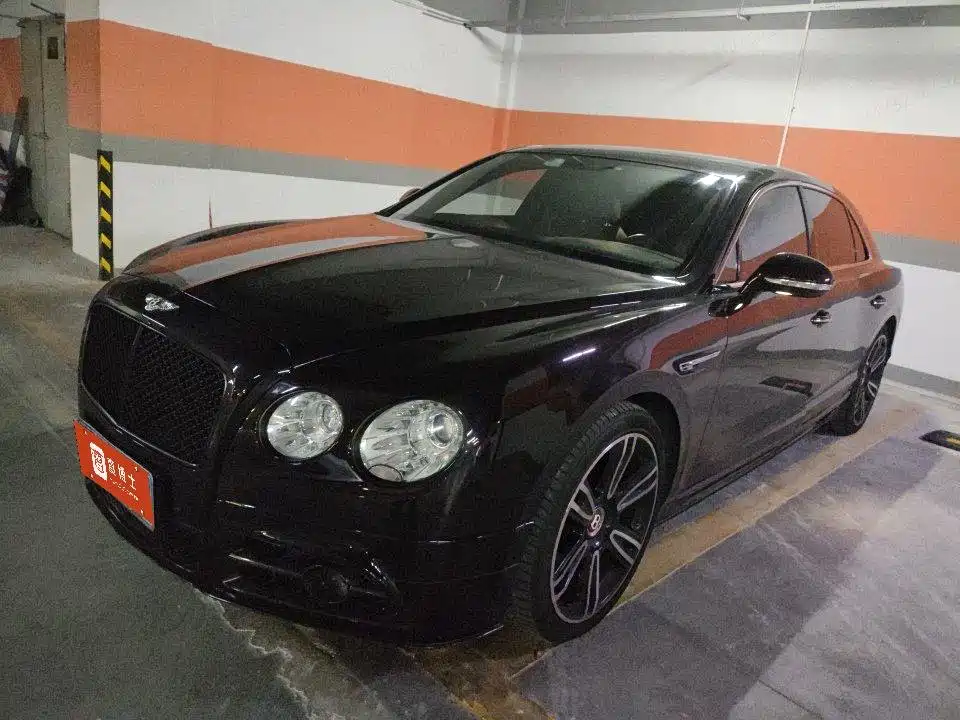 Bentley Flying Spur 2017 — фото 1
