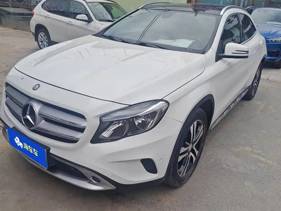 Mercedes-Benz GLA 2016 — фото 1