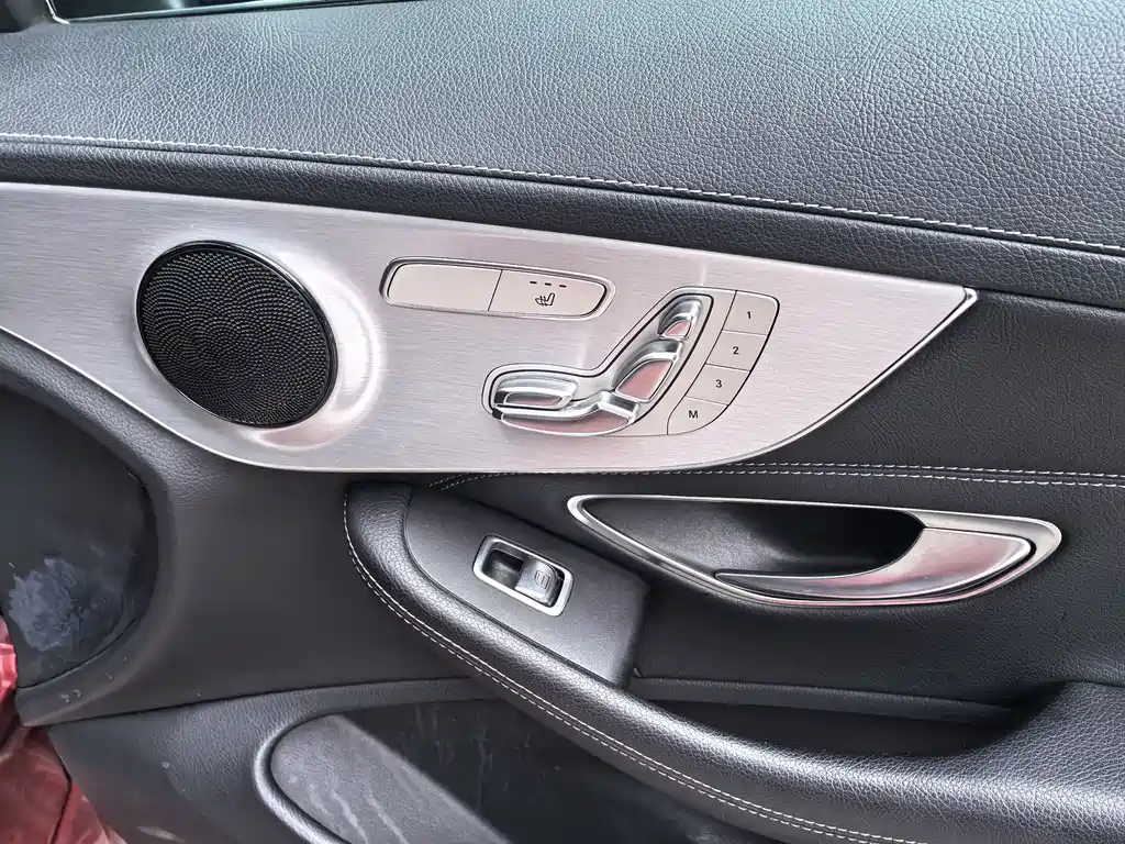Mercedes-Benz C-Class 2019