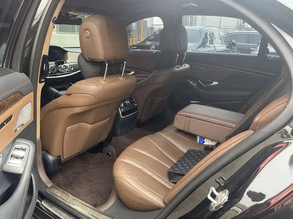 Mercedes-Benz S-Class 2019