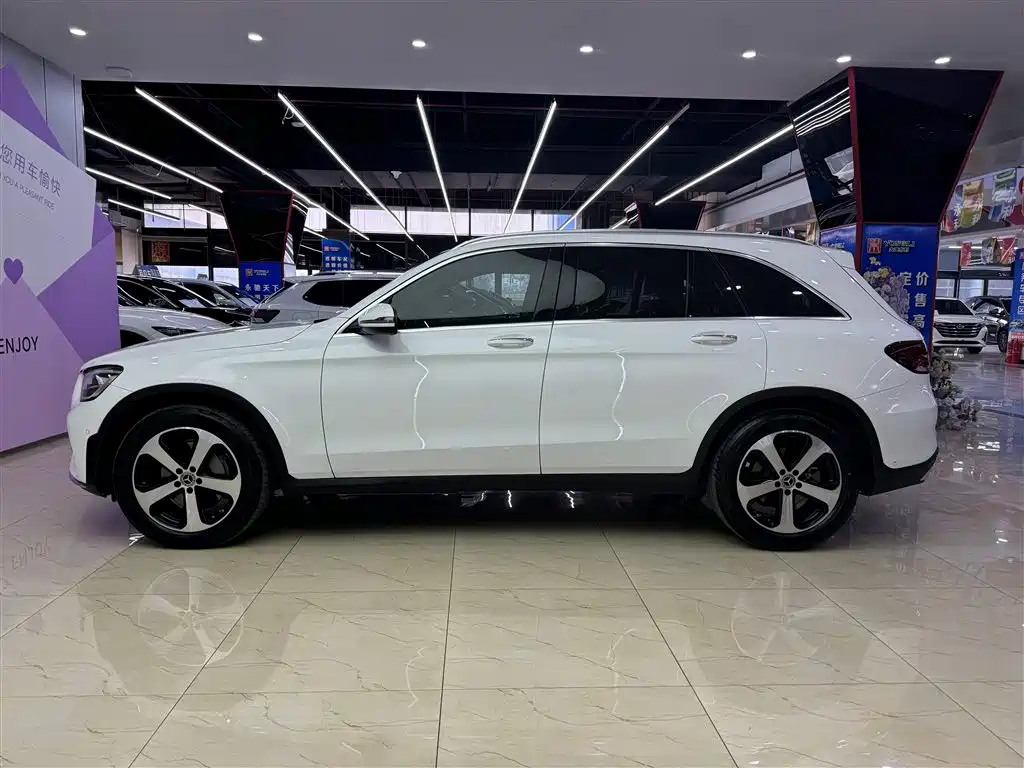 Mercedes-Benz GLC 2022 — фото 5