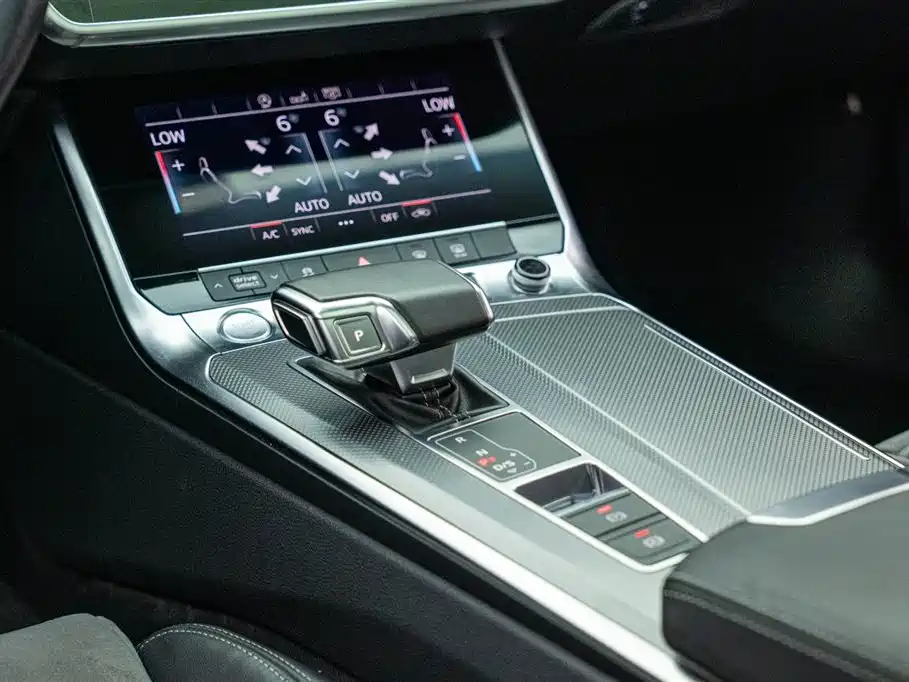 Audi A6L 2019 — фото 18