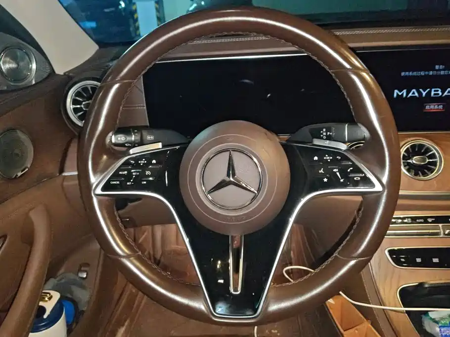 Mercedes-Benz E-Class 2021 — фото 15