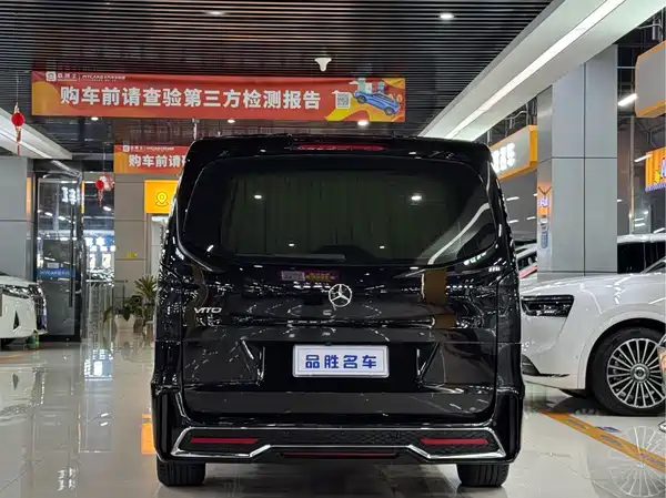 Mercedes-Benz Vito 2024