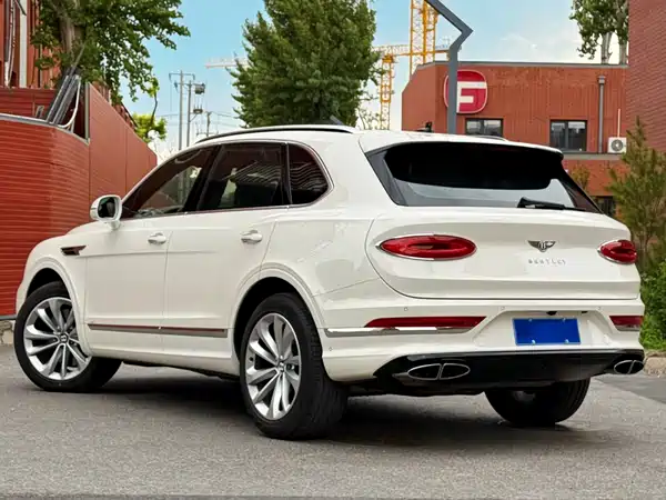 Bentley Bentayga 2021