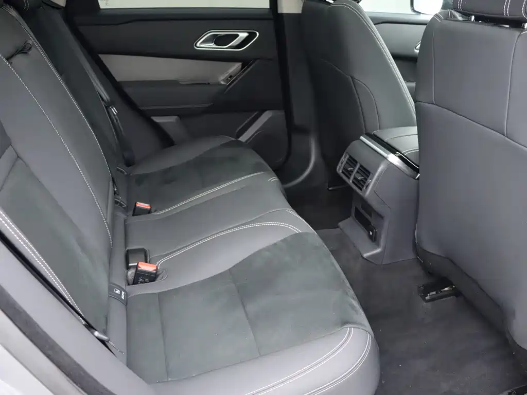 Land Rover Range Rover Velar 2021 — фото 12