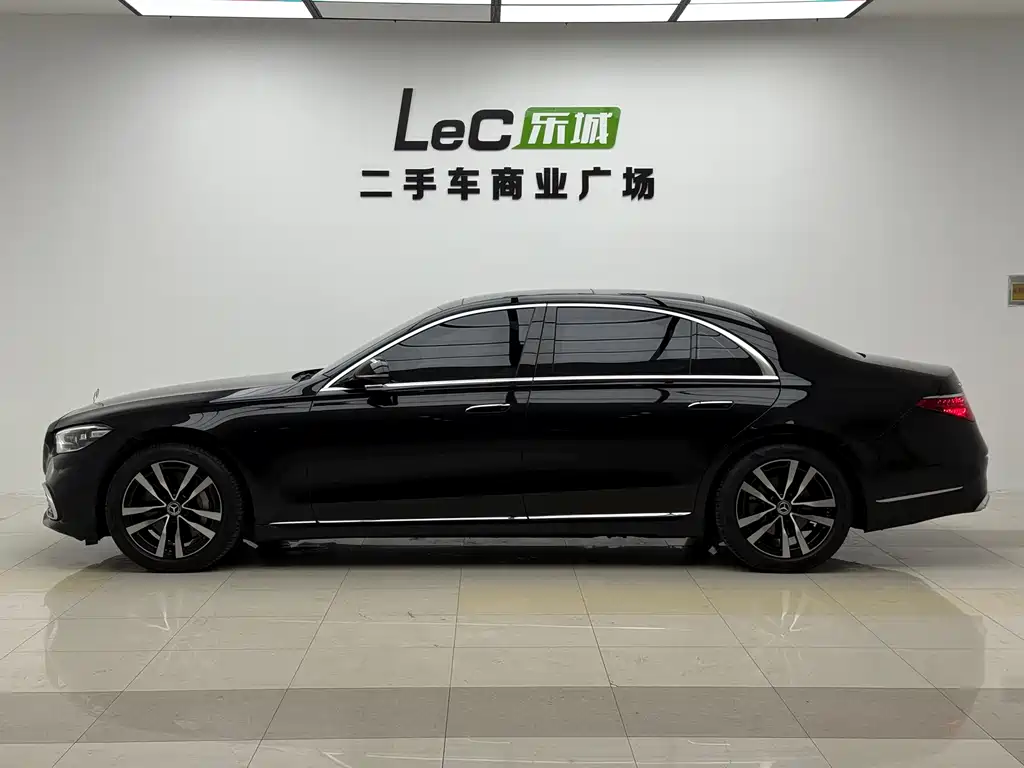Mercedes-Benz S-Class 2023 — фото 4