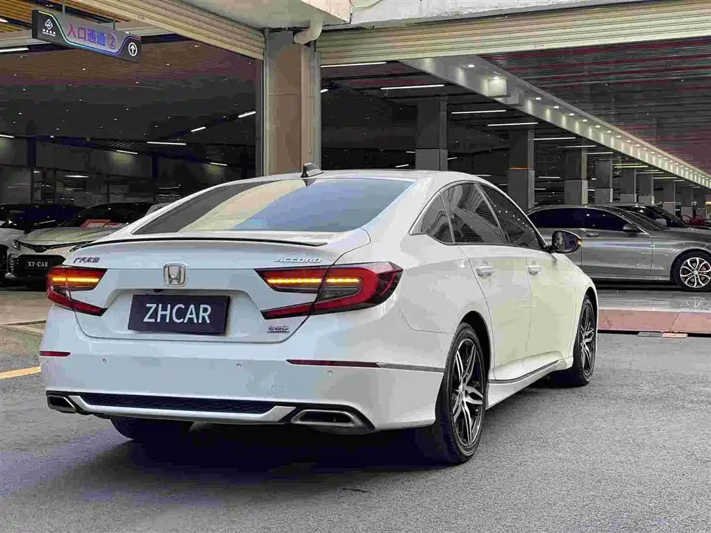 Honda Accord 2022 — фото 4