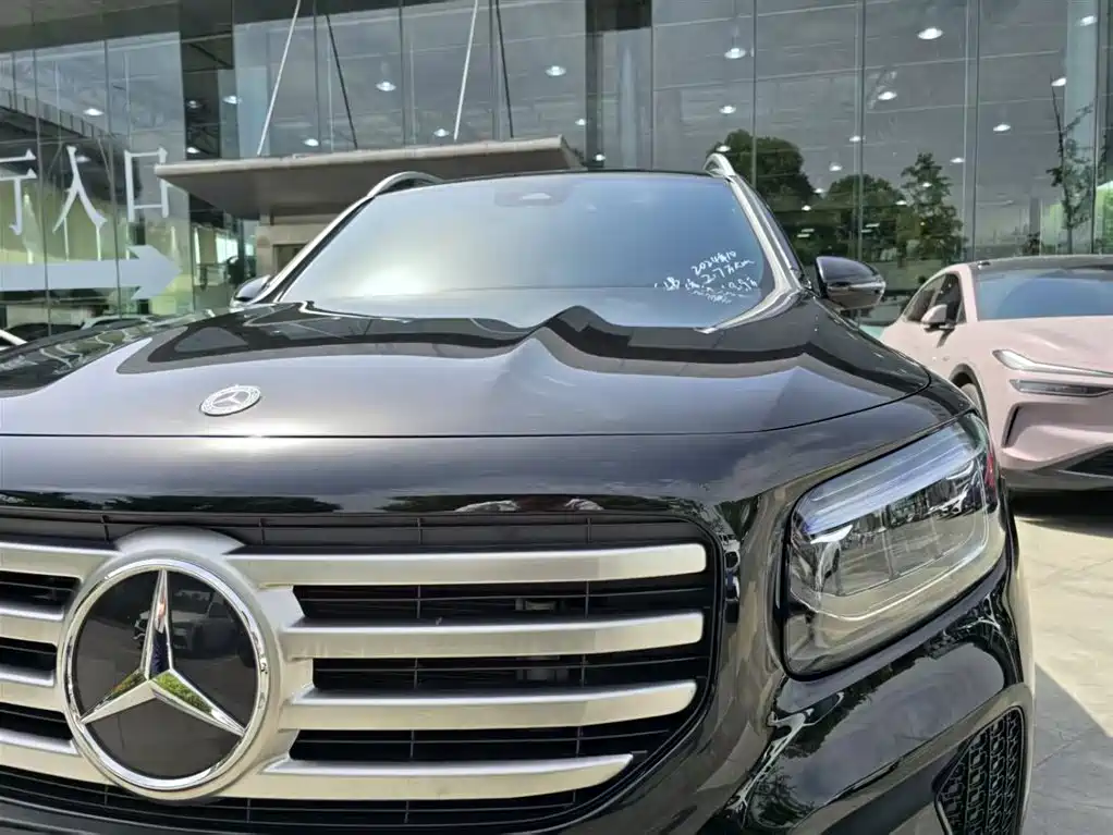 Mercedes-Benz GLB 2024 — фото 10