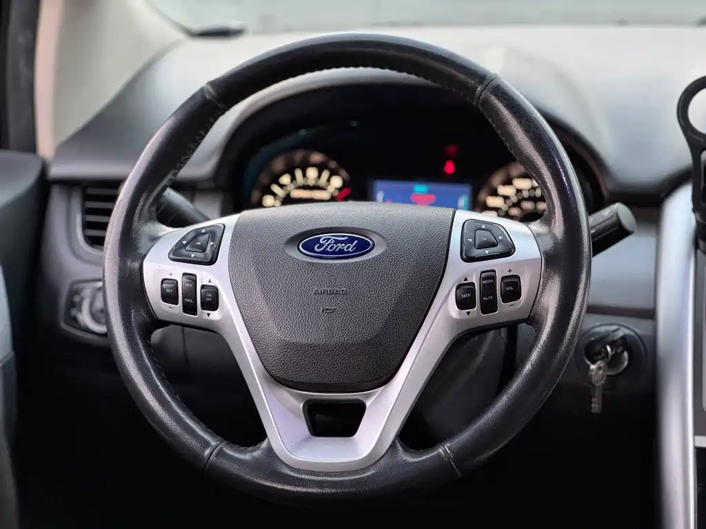 Ford Edge 2013 — фото 13