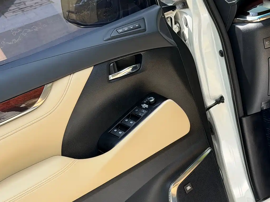 Toyota Alphard 2016 — фото 9