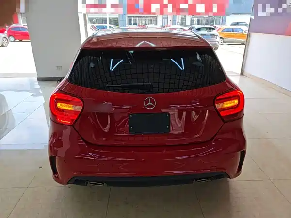 Mercedes-Benz A-Class 2015