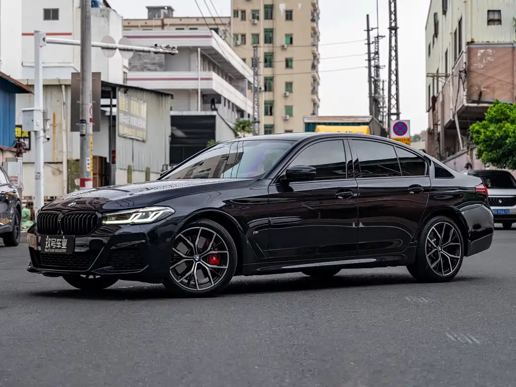 BMW 5 Series 2023