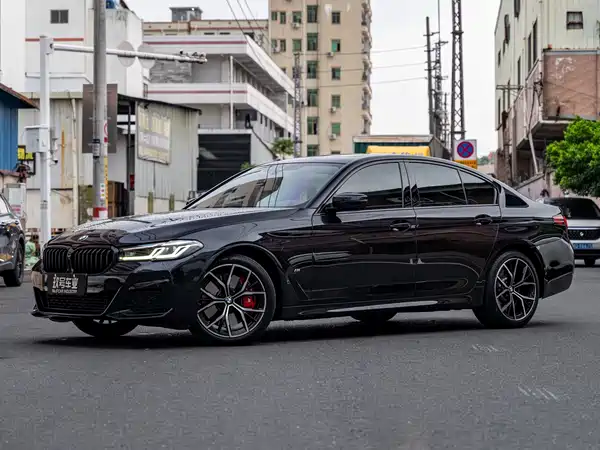 BMW 5 Series 2023