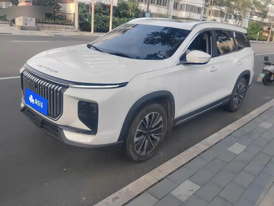 Jetour X90 C-DM 2025 — фото 1