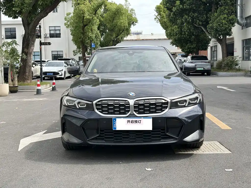 BMW 3 Series 2023