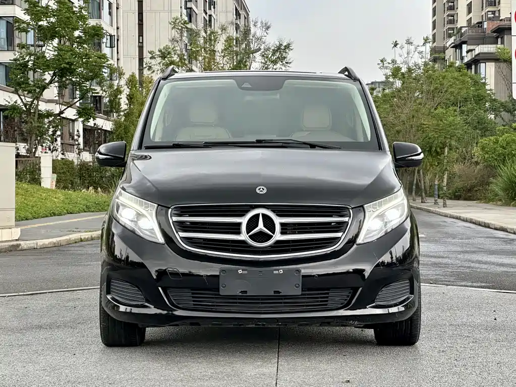 Mercedes-Benz V-Class 2020 — фото 3