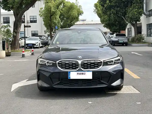 BMW 3 Series 2023