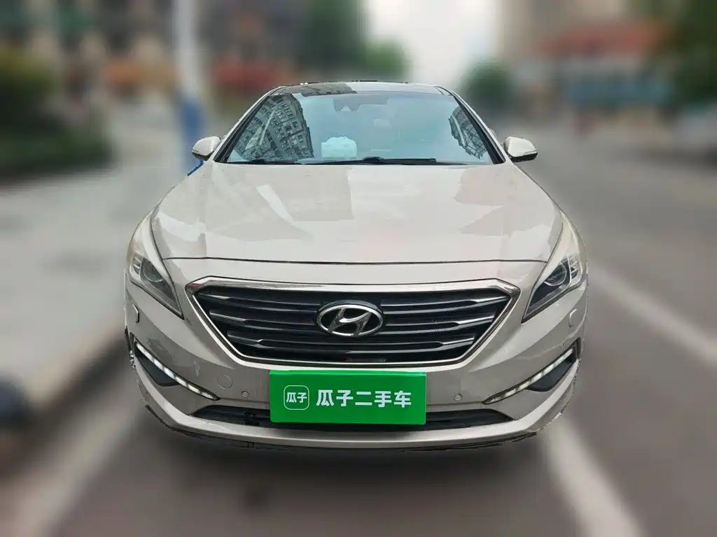 Hyundai Sonata 2015 — фото 24