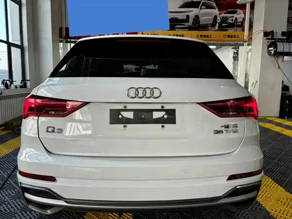 Audi Q3 2023