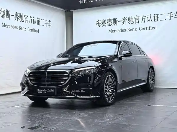 Mercedes-Benz E-Class 2025