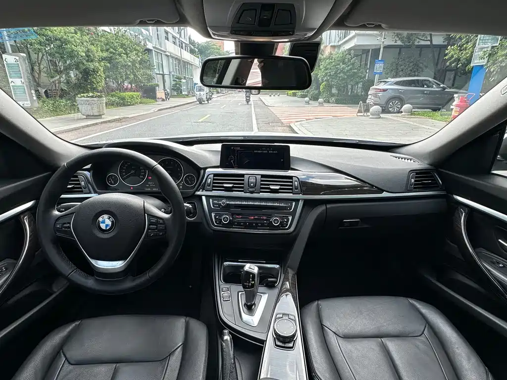 BMW 3 Series GT 2015 — фото 21