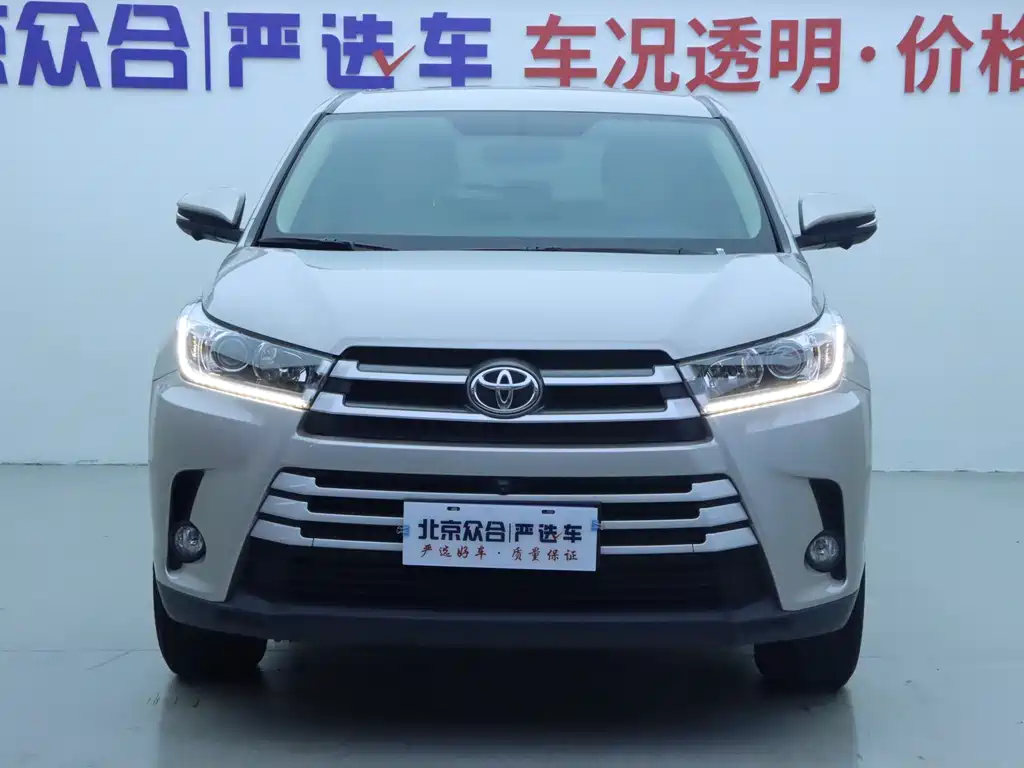 Toyota Highlander 2021