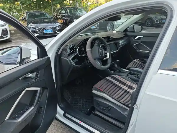 Audi Q3 2022