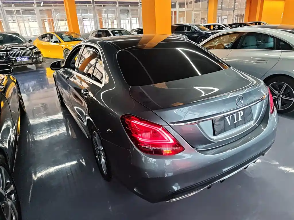 Mercedes-Benz C-Class 2020 — фото 23