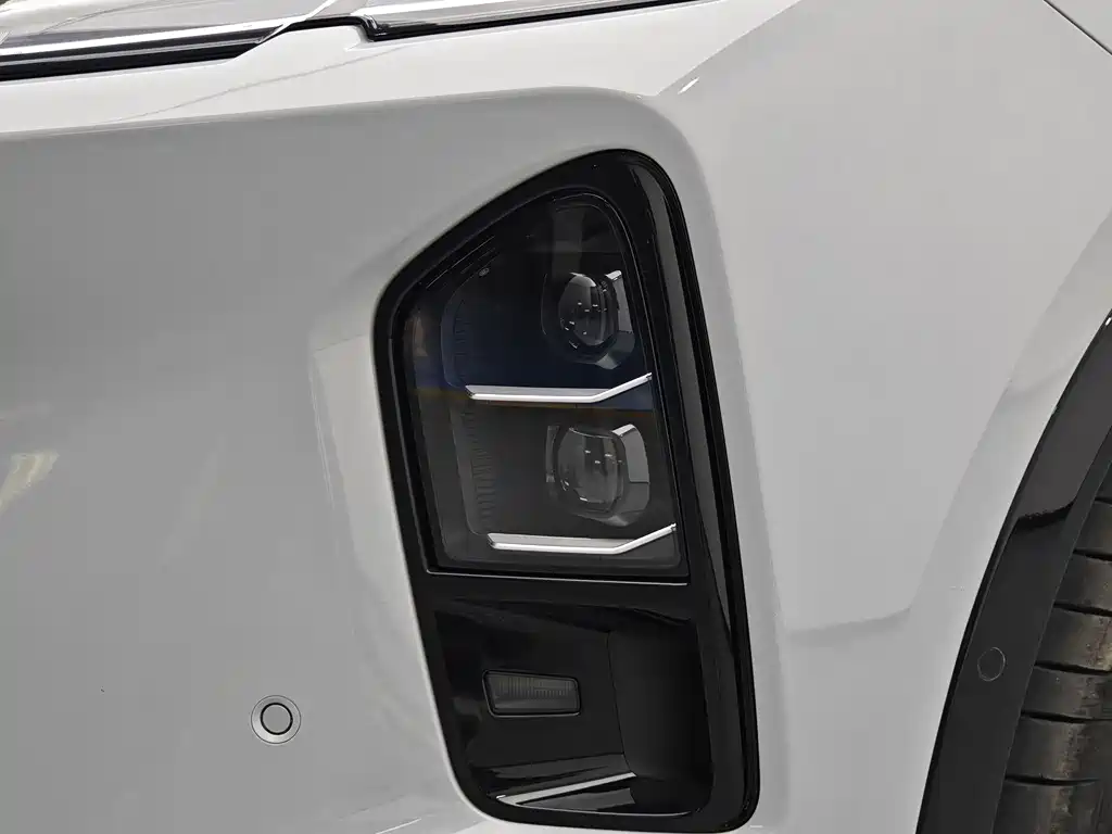 NIO EC6 2025 — фото 8