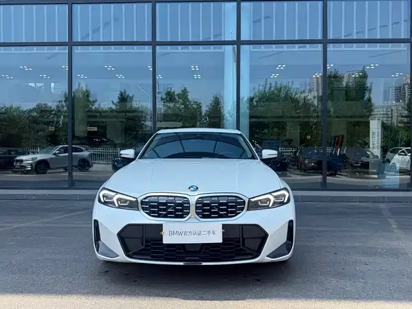 BMW 3 Series 2025