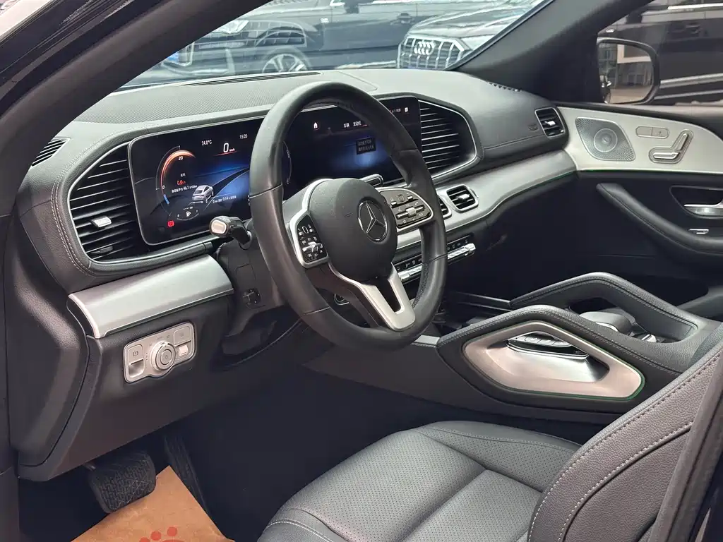 Mercedes-Benz GLE Coupe 2021 — фото 8