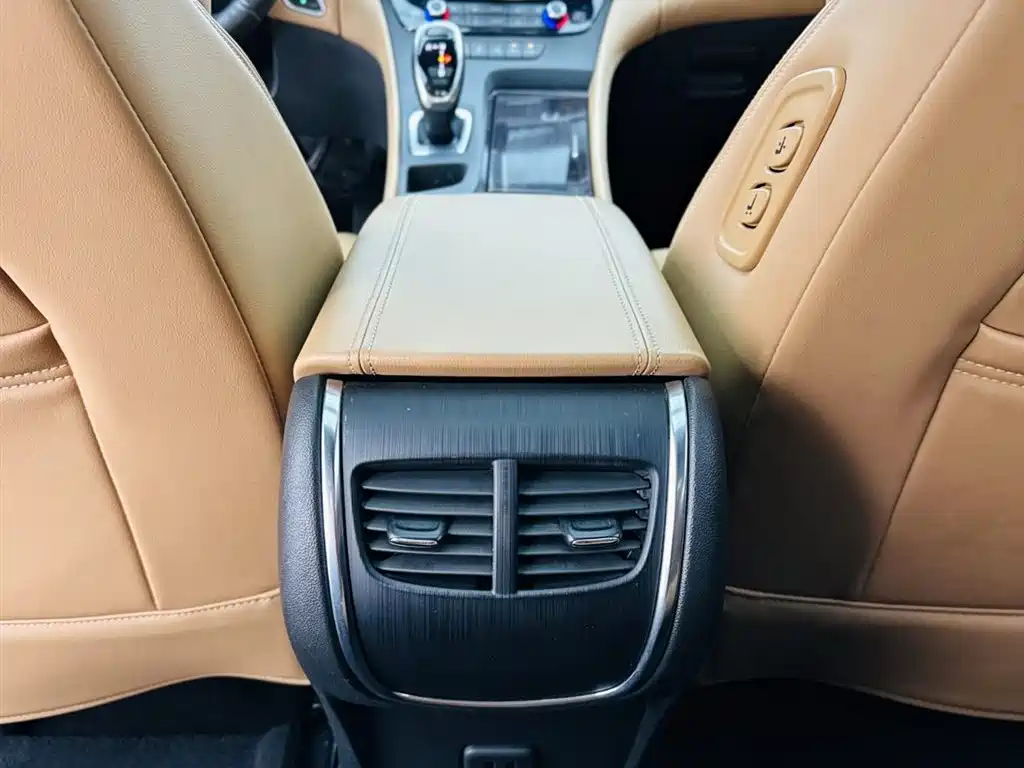 Buick LaCrosse 2019 — фото 19