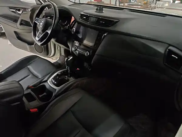 Nissan X-Trail 2021