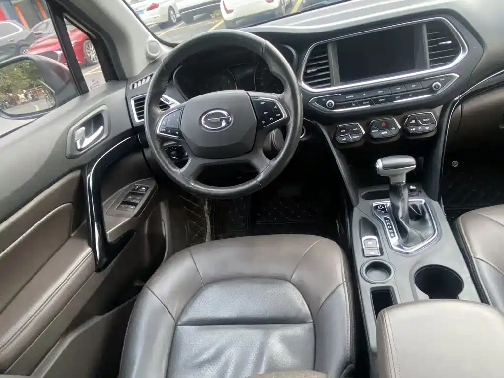 GAC Motor Trumpchi GS4 2018 — фото 19