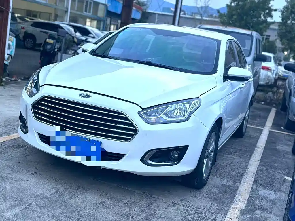 Ford Escort 2016