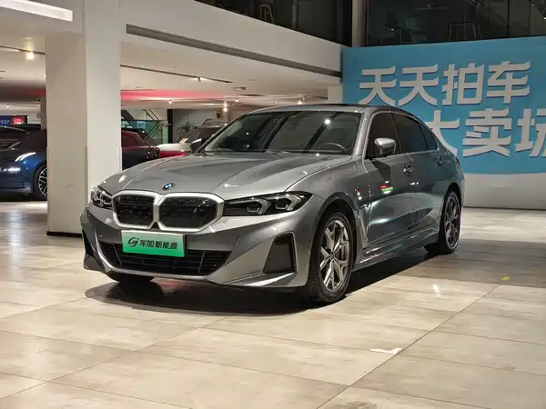 BMW i3 2022