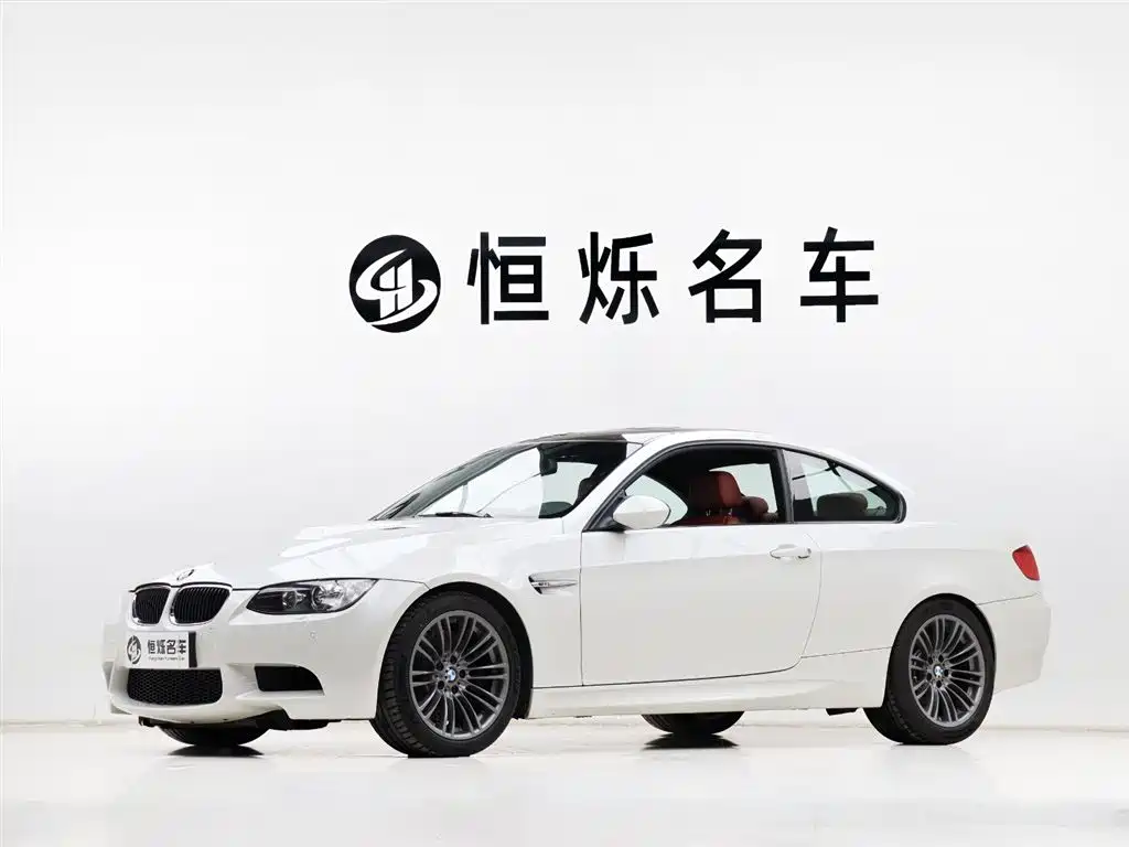 BMW M3 2013 — фото 1