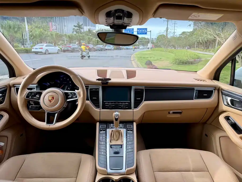 Porsche Macan 2015 — фото 7