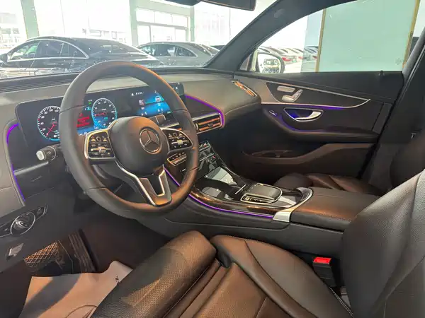 Mercedes-Benz EQC 2023