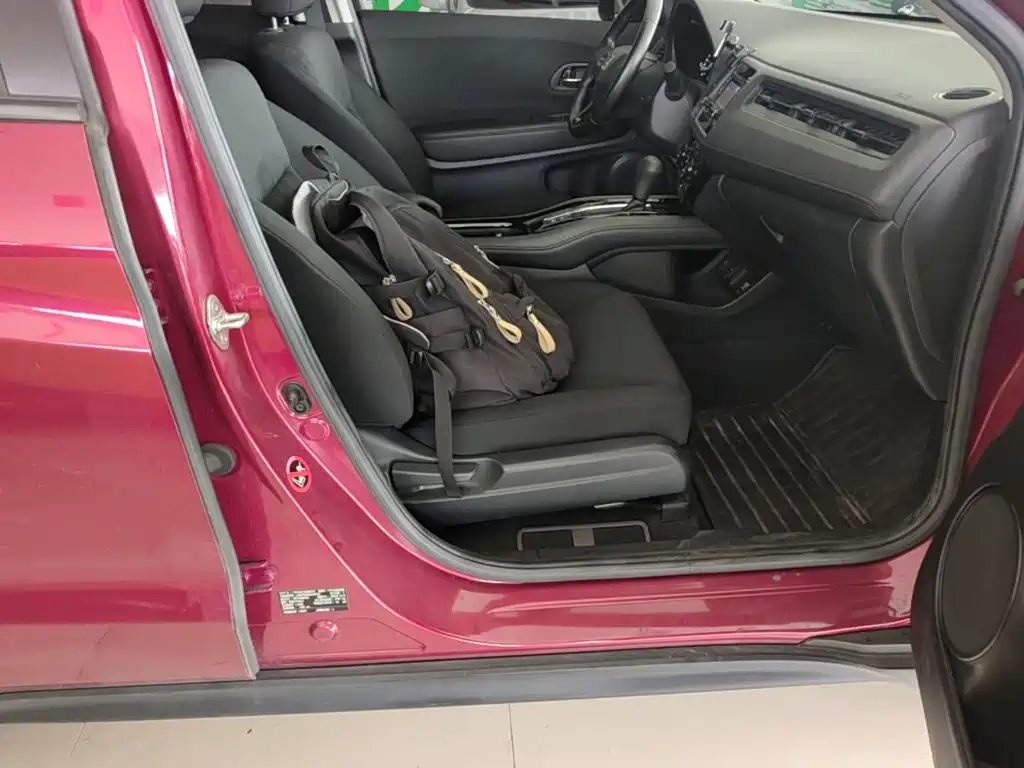 Honda Vezel 2019 — фото 25