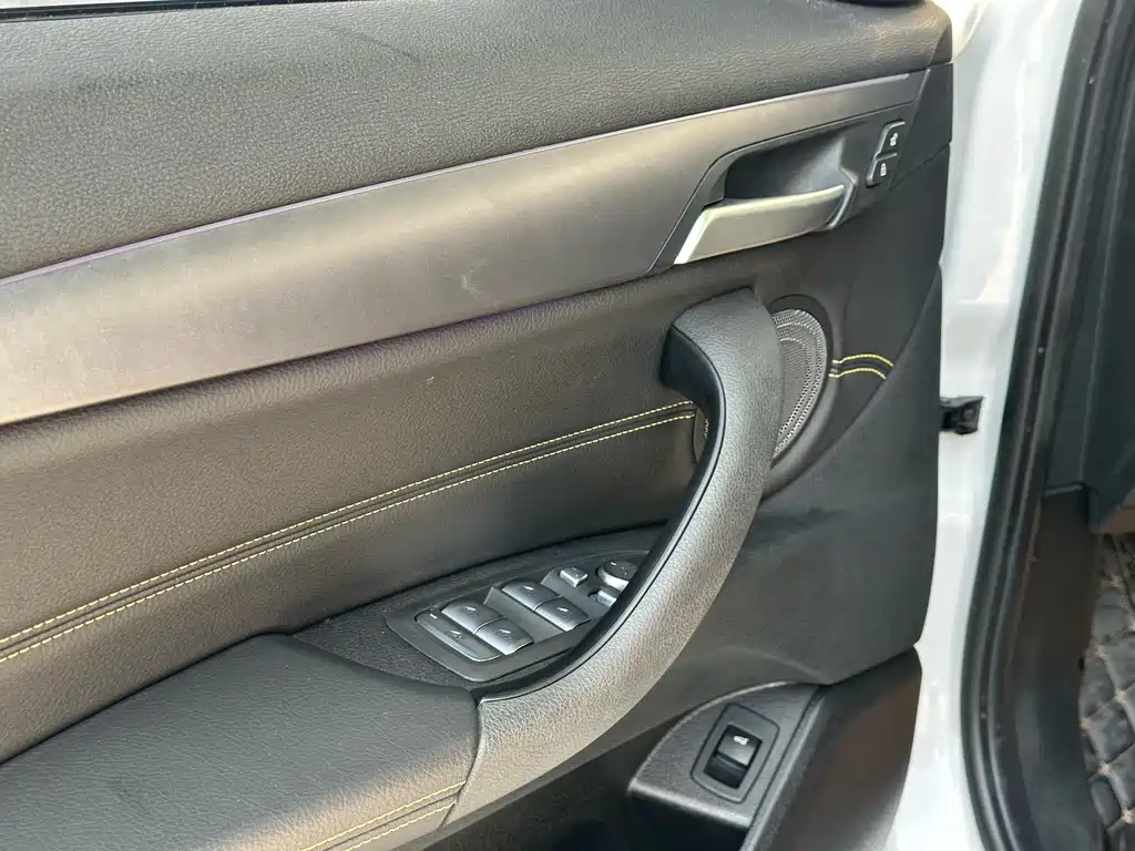BMW X2 2023 — фото 27