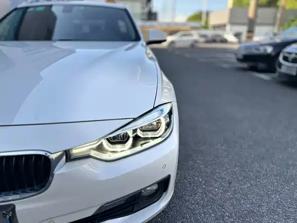 BMW 3 Series 2017